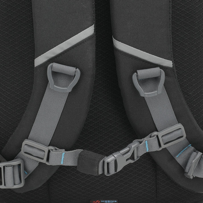 Mobius Screenshot DSLR Backpack